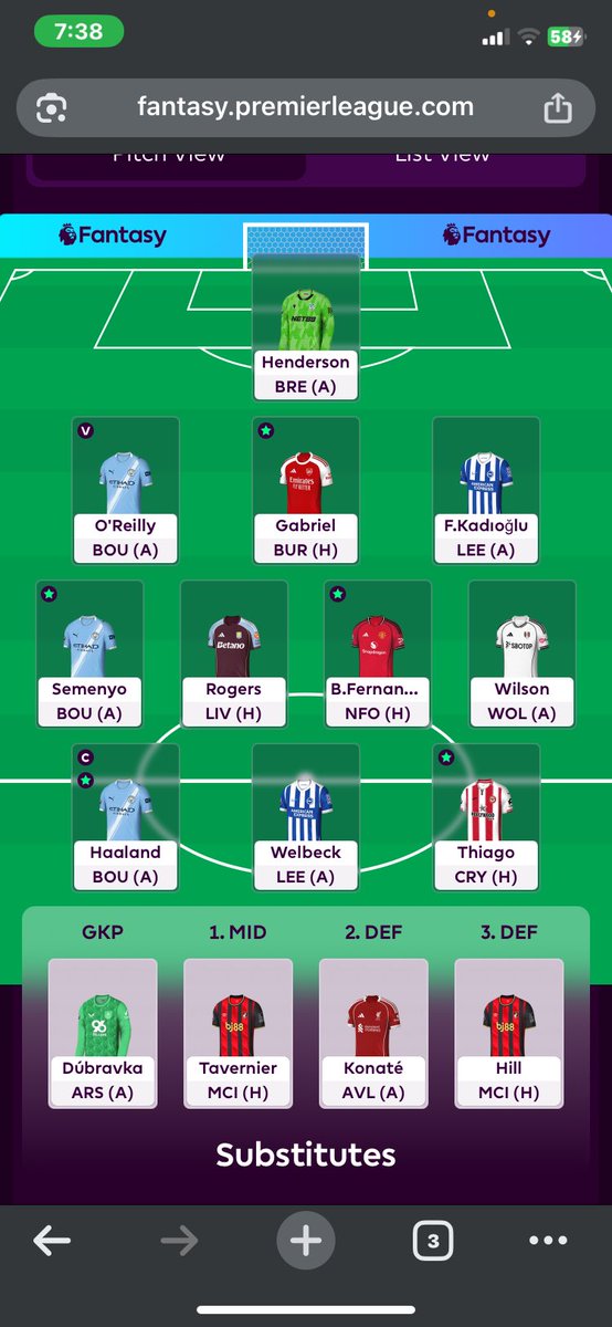 Muhamed_adham1's tweet photo. @Fpl_Bahr0 معايا تغيير واحد بس مين يتجاب ويتكبتن ومعايا ٣.٥ مليون ف البنك https://t.co/odK3JJVMSc