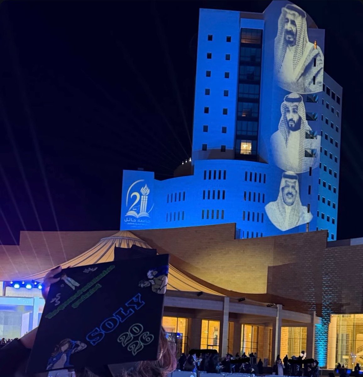 qcvb4's tweet photo. ما بين - أقسم بالله العظيم-إلى -والله على ما أقول شهيد 
هان على قلبي كل تعب فالحمدلله على ما أنا عليه الآن💗 https://t.co/OSaqE89kyB