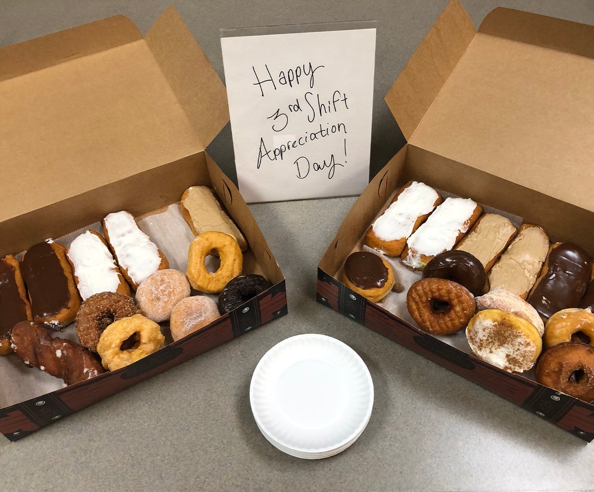 thk_tma's tweet photo. Donuts are a love language 🫶🍩

To celebrate 3rd Shift Appreciation Day, we treated our hardworking 3rd shift members to Jolly Pirate donuts as a small thank-you for all that they do!
#THK #TMA #Manufacturing #EmployeeAppreciation #3rdShift #ThirdShift #WorkplaceCulture https://t.co/FBDG6Z2eB5