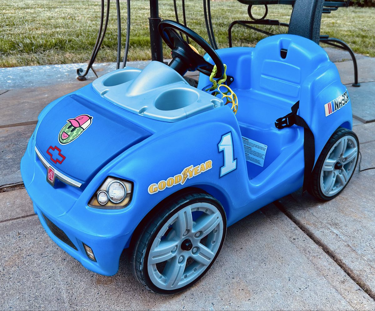 emearlyemearly's tweet photo. Here’s the finished car. It’s passed tech and is ready for race day🏁 @thestep2company @RossChastain #watermelonman #Trackhouse https://t.co/WU5pZ7FcFu