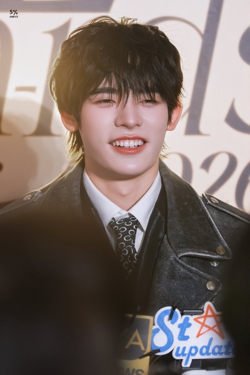 𝟱% 𝗺𝗮𝗿𝗰𝗵 — 🧸 tweet media