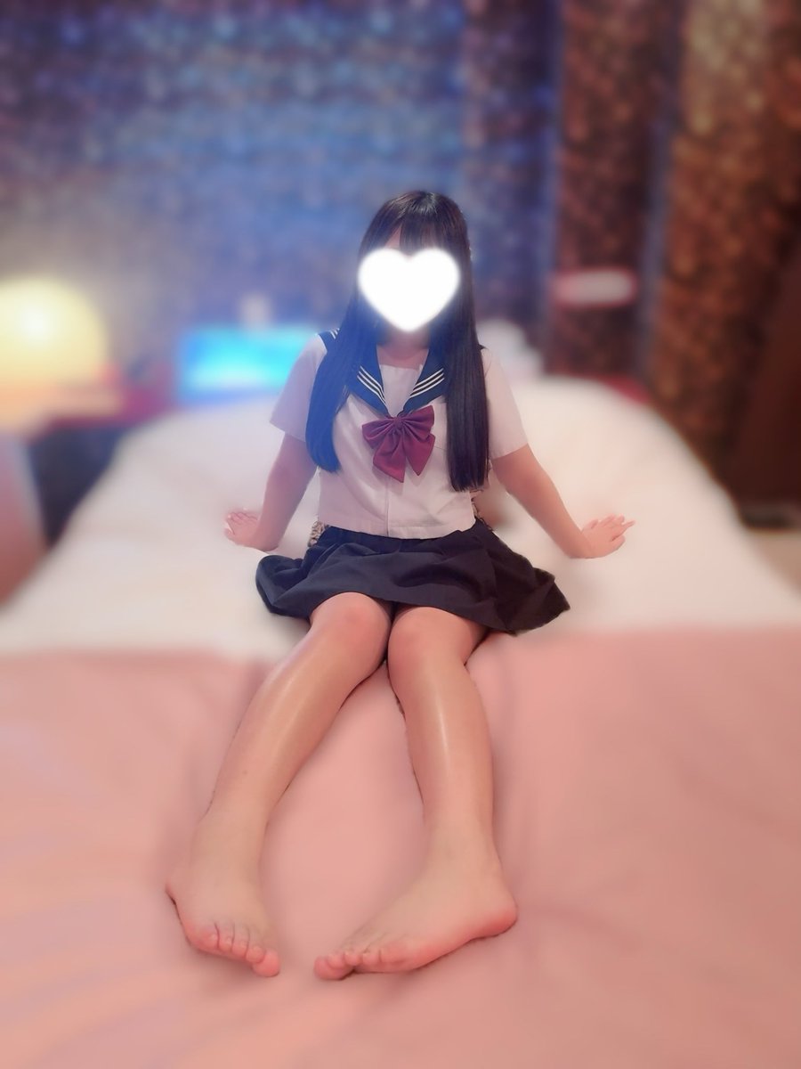 nyqq3__'s tweet photo. セーラー服！꒰՞ɞ̴̶̷̥⩊ɞ̴̶̷̥꒱֯🎀 https://t.co/k3QSZ30oRU