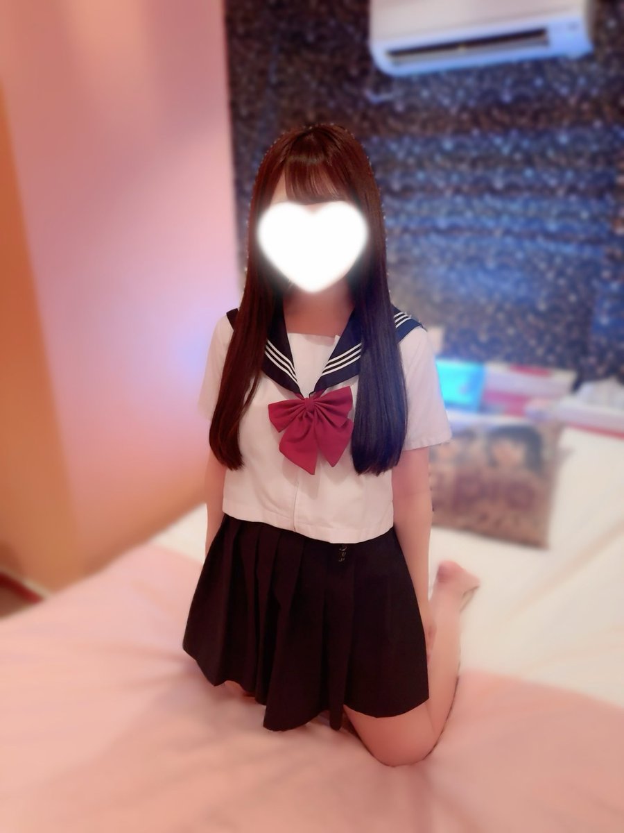 nyqq3__'s tweet photo. セーラー服！꒰՞ɞ̴̶̷̥⩊ɞ̴̶̷̥꒱֯🎀 https://t.co/k3QSZ30oRU