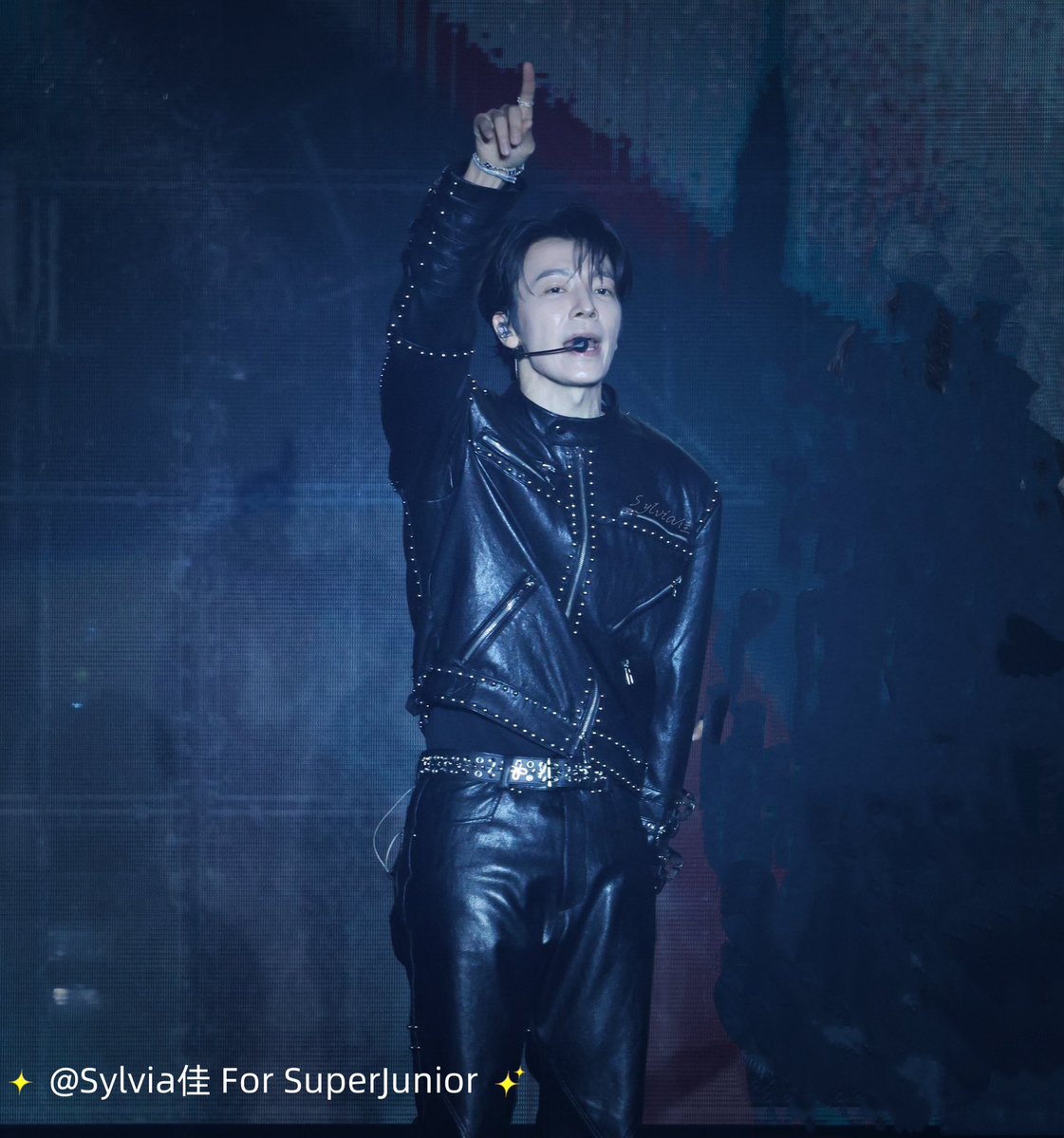 DH♡ tweet media