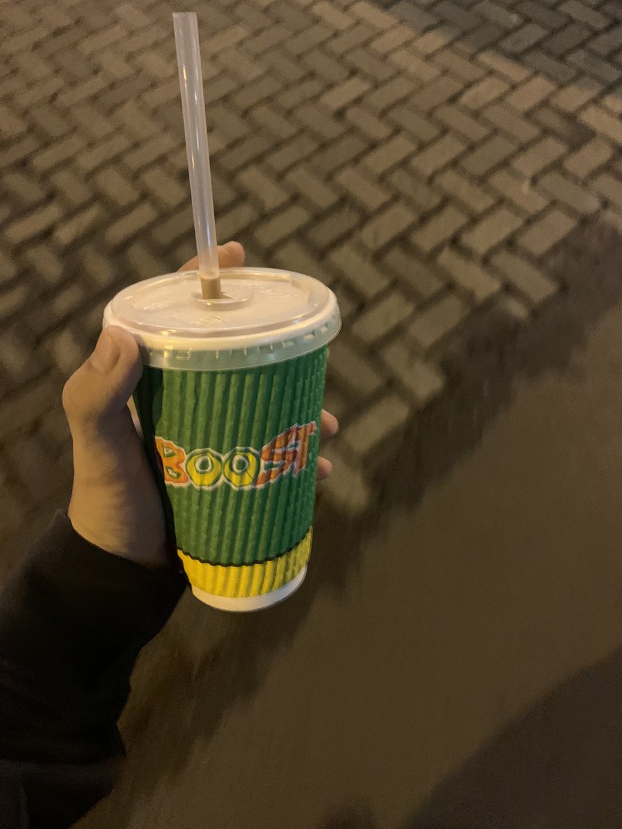rflydnsyh's tweet photo. meal pertama dari boost https://t.co/DK3vdVwH7m