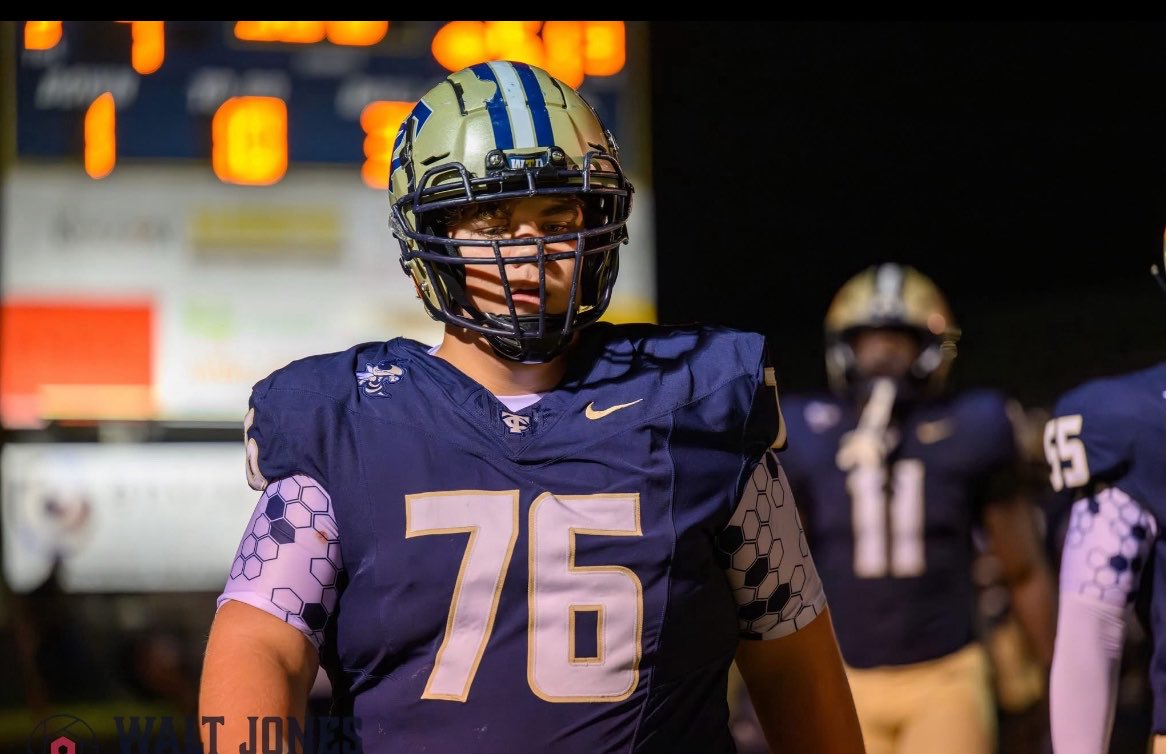 CoachHarrell17's tweet photo. OL of the day for Spring Practice 9: Eli Majors #THESTANDARD https://t.co/HXFv1GN6RN
