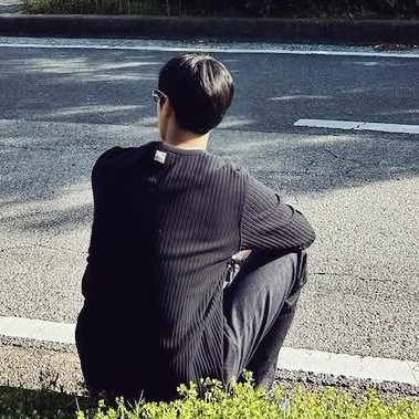 붓솸럽 tweet media