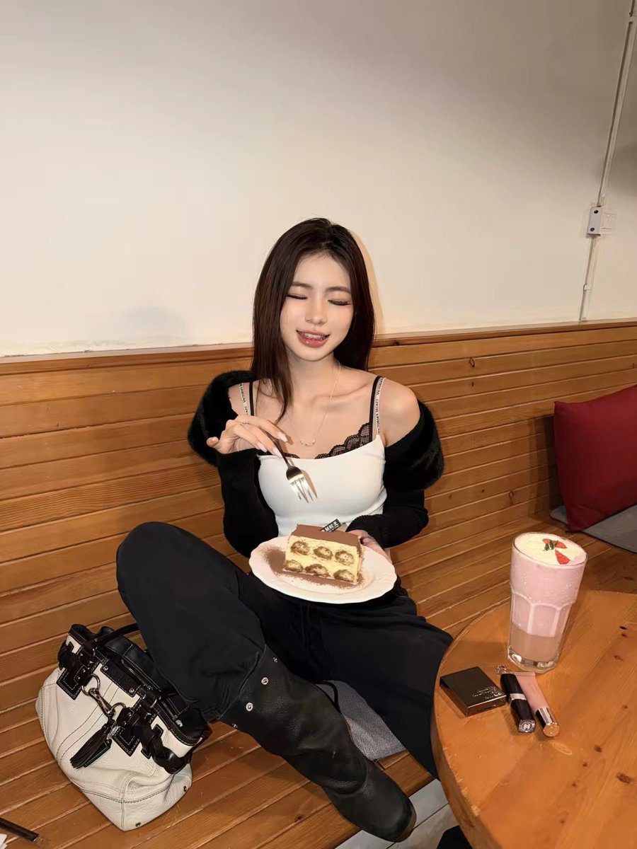 พรีกับลูมิ🩰 tweet media