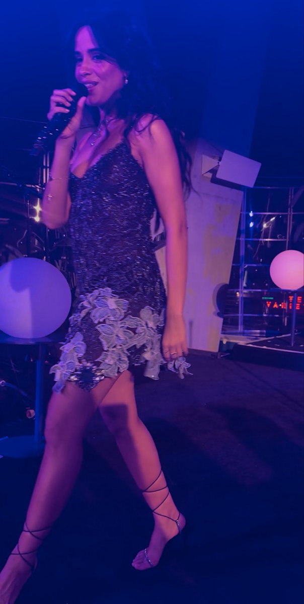 Iamwithccabello's tweet photo. It was beautiful seeing @Camila_Cabello last night she is TRULY the BEST of ALL time. Shoutout to @Waymo and @CamilaAccess for having us, the whole organization was perfectly made. Everything looked so cute and sooo Miami. I loved it. https://t.co/VQVX4t5NAi