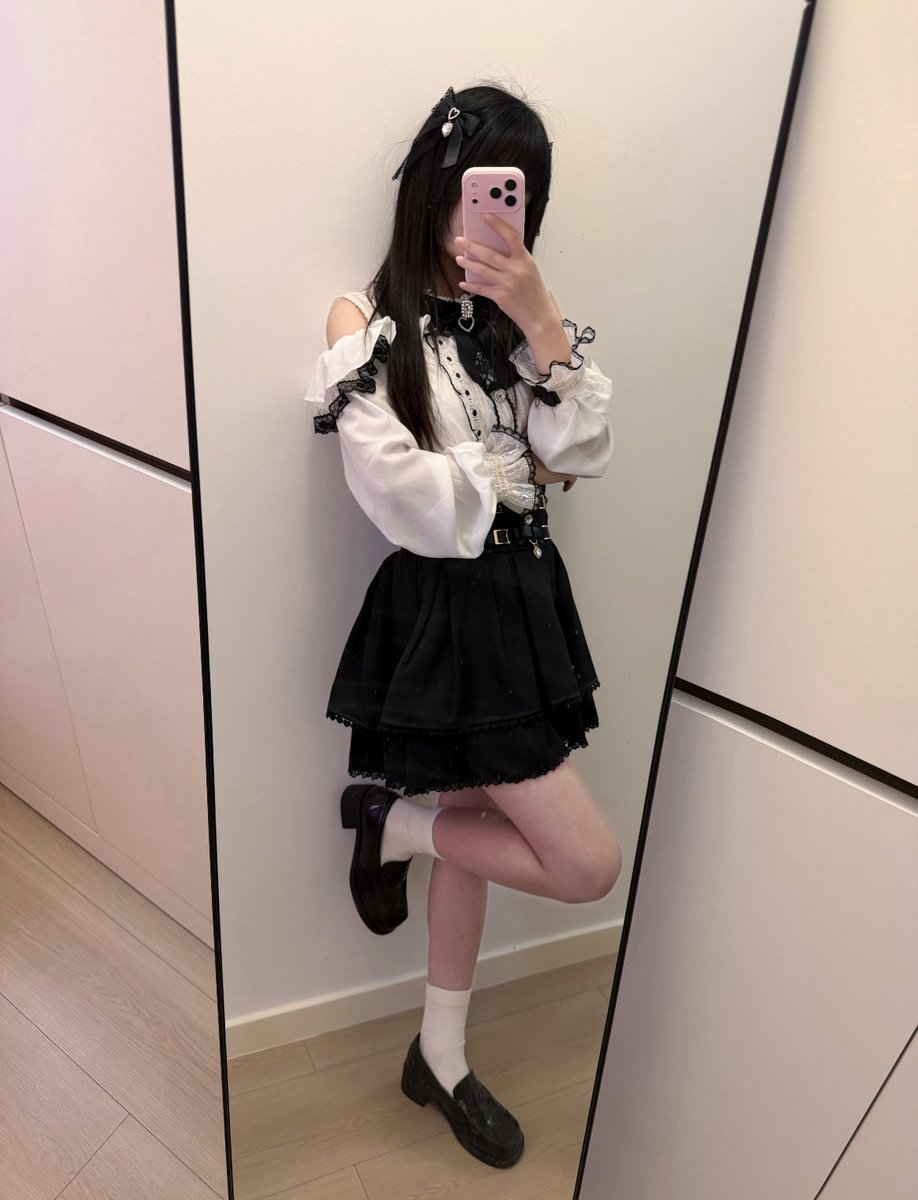 DogaEcer's tweet photo. 上海有哪里好玩的地方推荐吗？周末想去玩 https://t.co/CW34viX9dB