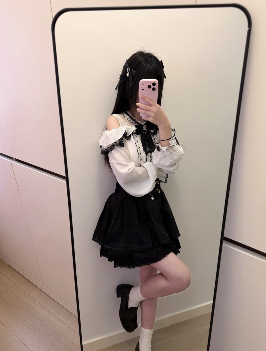 DogaEcer's tweet photo. 上海有哪里好玩的地方推荐吗？周末想去玩 https://t.co/CW34viX9dB