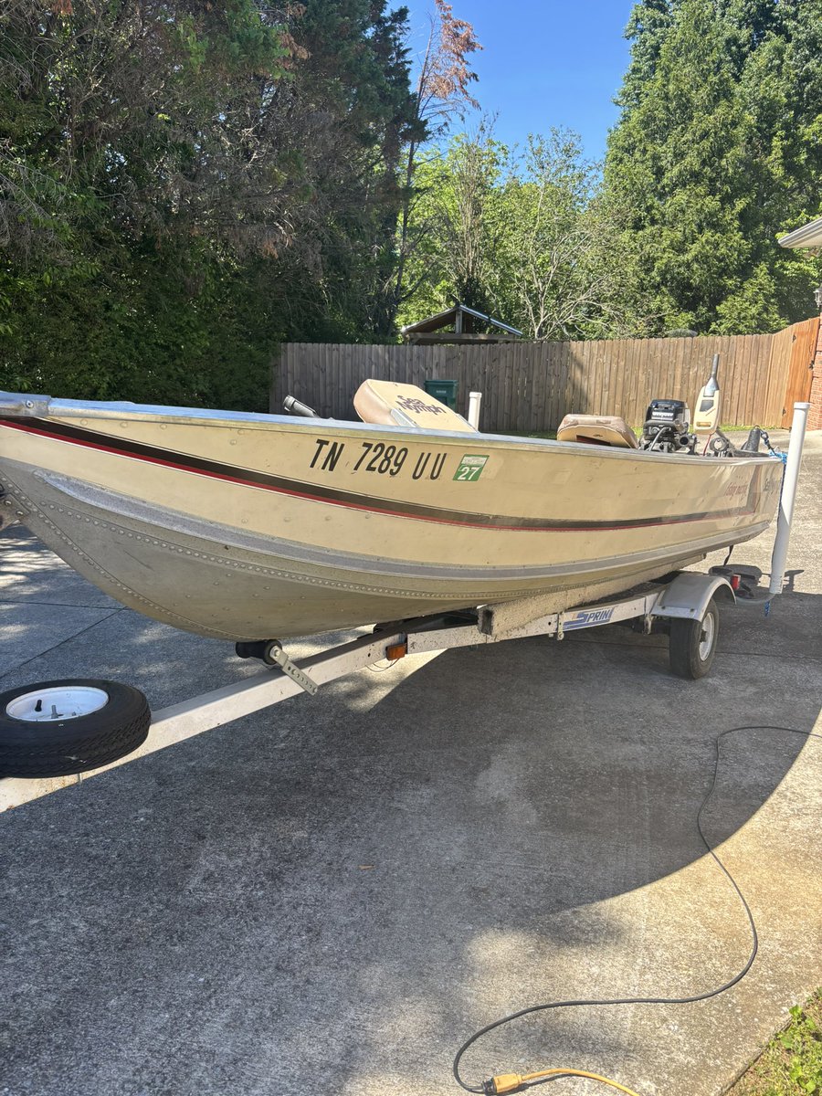 motldave's tweet photo. Finally getting boat ready for some fishing #fishing #seanymph #mkyb https://t.co/szfR1InVFs