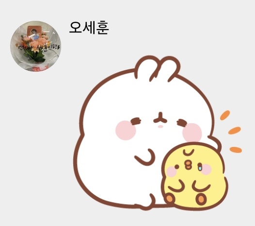 개미 tweet media