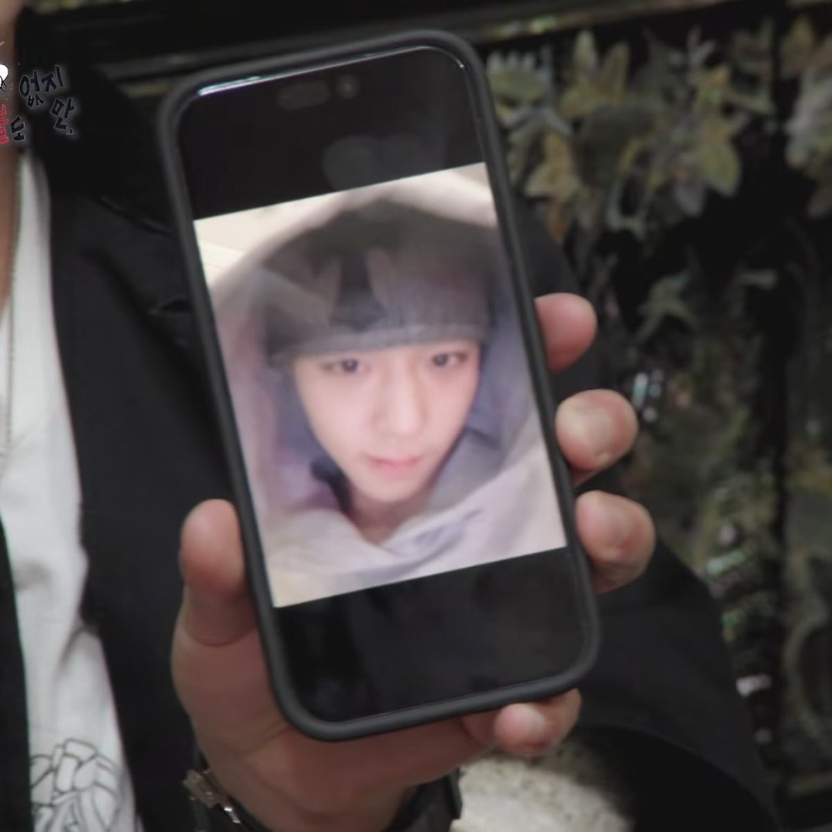 둥 tweet media