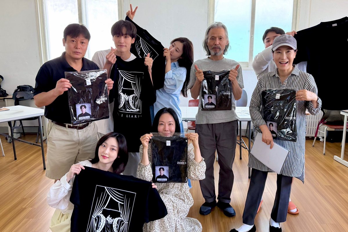 ew_0114's tweet photo. 감사합니다!!! https://t.co/LPOVQFJtE4