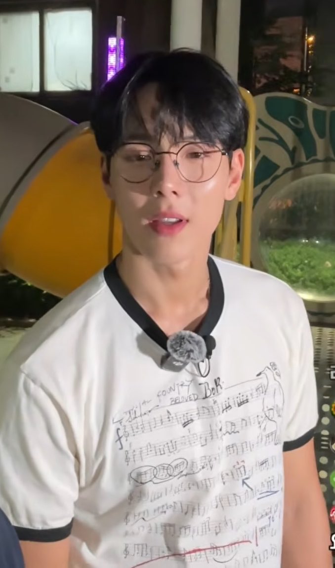히포히포 tweet media