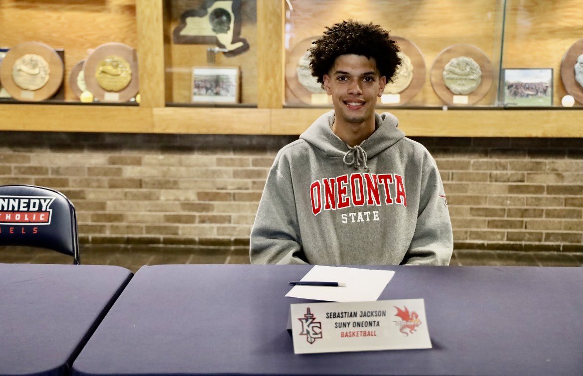 KennedyHoops_'s tweet photo. Final Signing Day of the 2025-2026 school year!
Congratulations to Senior Sebastian Jackson who signed with SUNY Oneonta Basketball program to continue his academic and athletic career within college!

@sebastianj18081 
@CHSAA_NYC https://t.co/i1tAh5bmaW