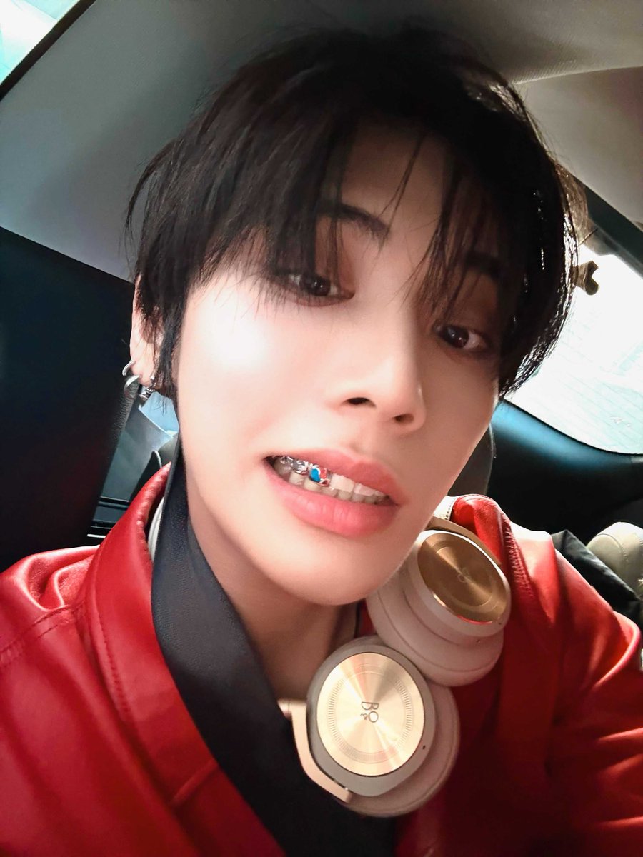 오똑 tweet media