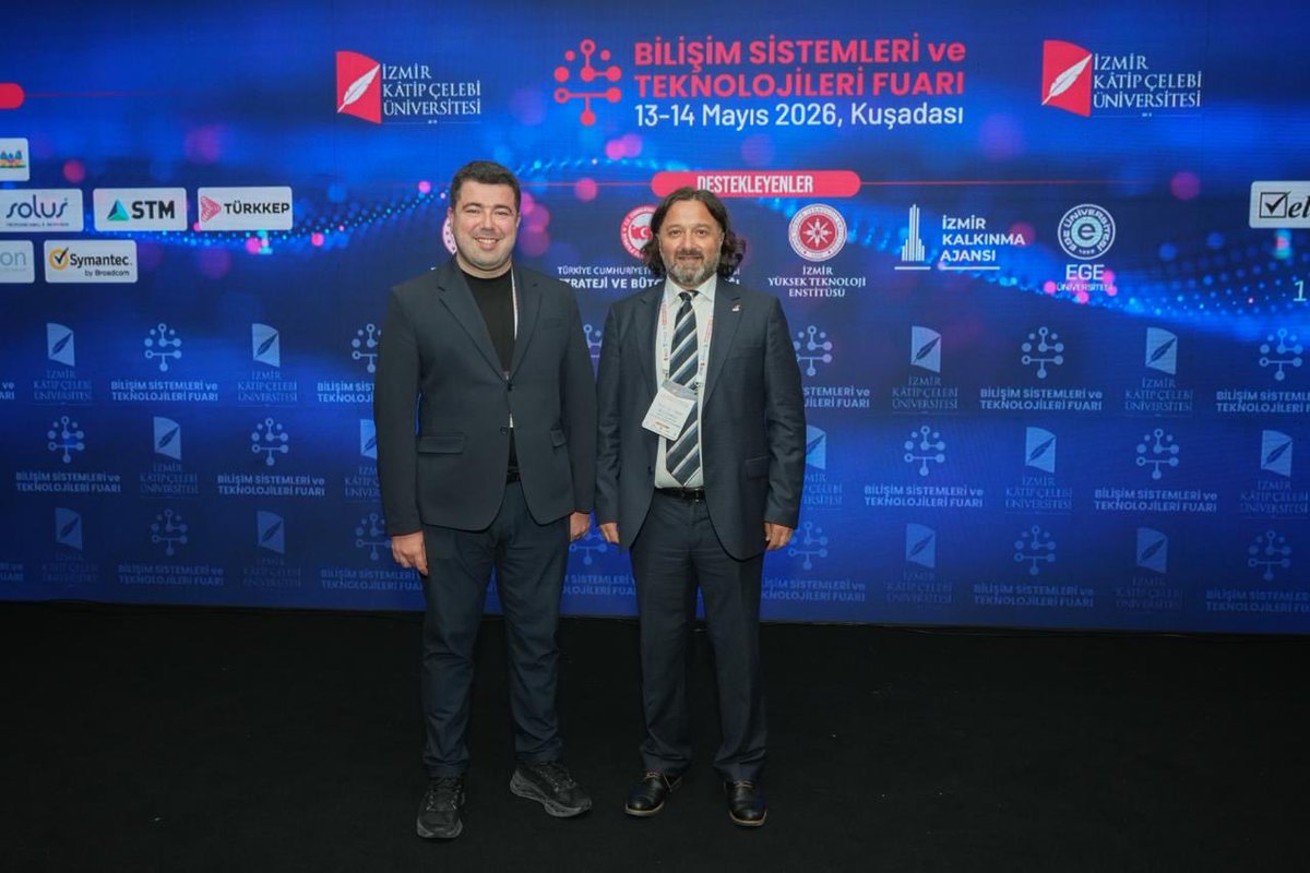 Ybulduklu's tweet photo. #İKÇÜ olarak üniversiteler, kamu kurumları ve teknoloji sektörünü 2. Bilişim Sistemleri ve Teknolojileri Fuarında bir araya getirdik. Tüm paydaşlarımıza, sponsorlarımıza ve katılımcılara çok teşekkür ederim. @izmkatipcelebi https://t.co/Fe9ELFX7cy
