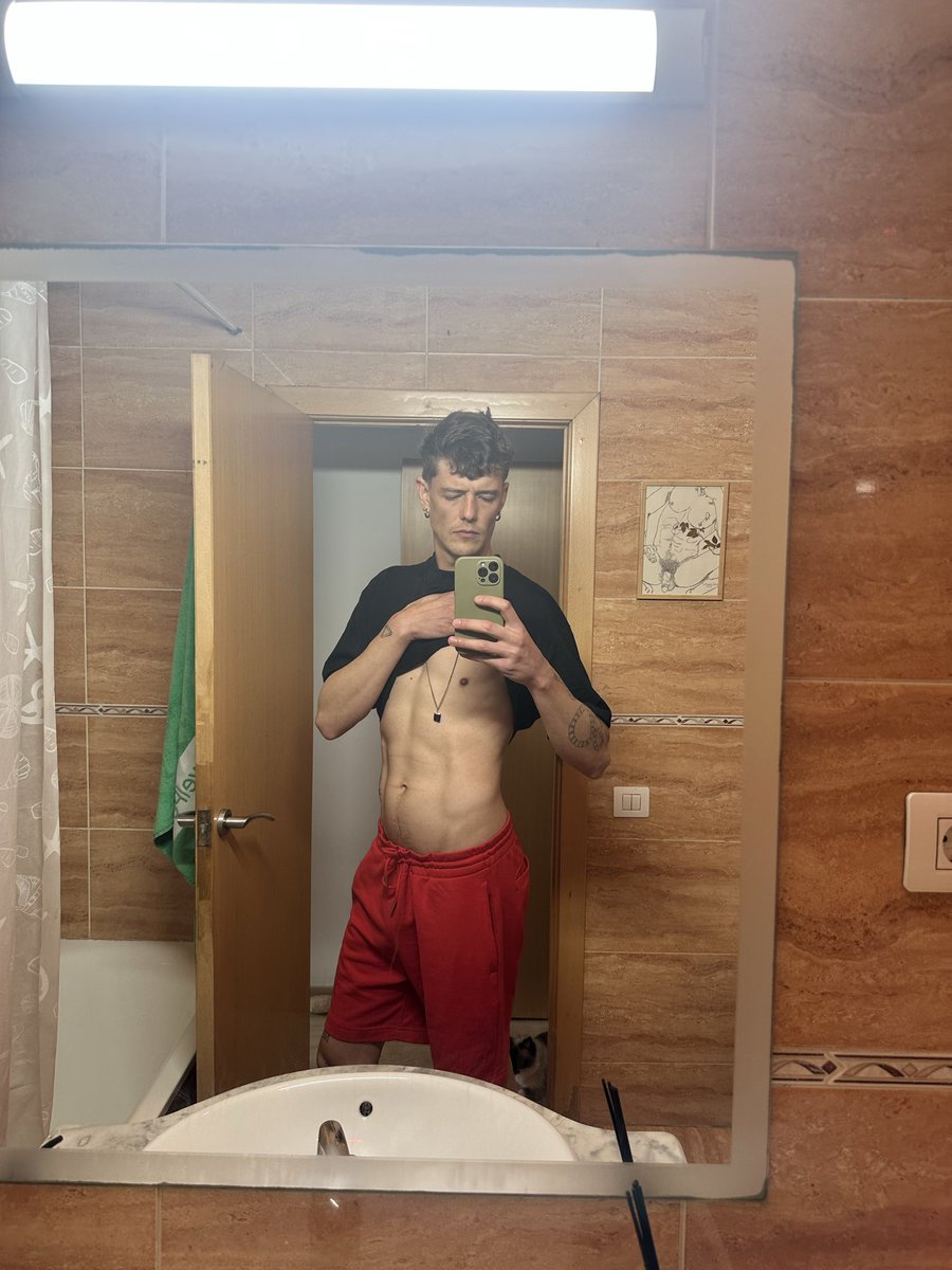 TomHardx's tweet photo. Ready or not? https://t.co/iU0OqRH9nr