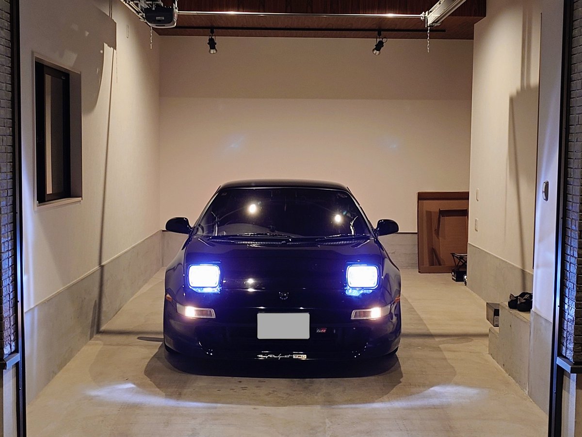 RYE_SW20's tweet photo. 今回地方都市に転勤してよかったこと

・ホームセンターのカー用品が都会のオートバックス顔負けの品揃え
・渋滞が少ない
・ガレージ付アパートに住める

辛かったこと
・残した家族の泣き顔
・休日の遊び用に買って弄ったMR2が通勤車になった
・冬までに足車を用意できないと死ぬ https://t.co/ixJ1U6NRT9