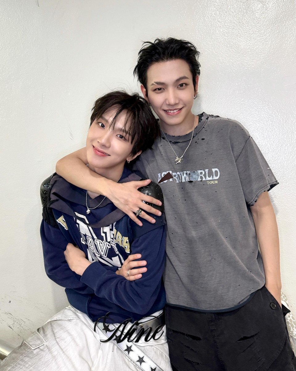 샷 tweet media