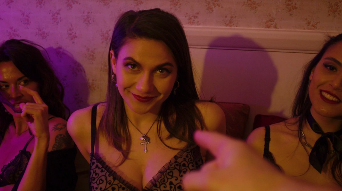 4digitalM's tweet photo. ARIELLA 👙⛓️💵 is out now to rent or buy on Amazon US and UK – coming soon to Tubi! ⌛
US: https://t.co/PiDtvHF3iZ 
UK: https://t.co/8kNRowuZJb https://t.co/QBqKY3mG5u