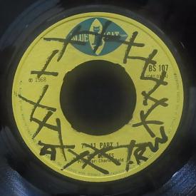 CaribRecords's tweet photo. 60'sにROCKSTEADY～SKINS色々12枚追加しました。
https://t.co/7dz2nfuWIr
チェックだけでもよろしくお願いいたします。

明日5/16(土)は心斎橋PARCOのTANK酒場さんにて珍しくレコードかけさせてもらうので、18～18時半頃には閉店予定です。ご注意ください。 https://t.co/LPrnq4IYCr