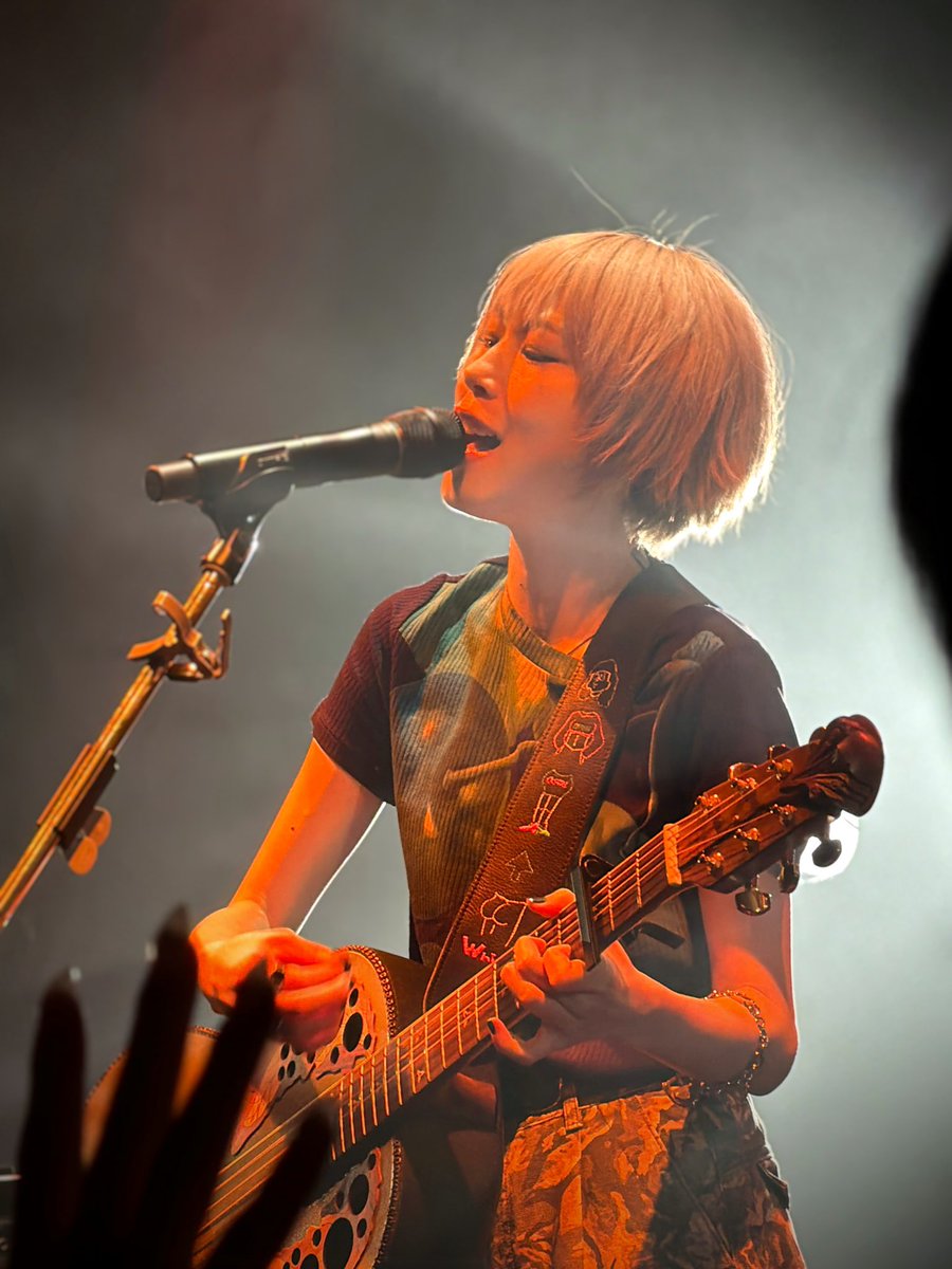 sugar__rich's tweet photo. 汐れいら One Man Tour 2026「HB2U」ファイナル
東京公演 Shibuya WWWX
最高のライブだった！！

いい感じに撮ったよ①

#汐れいら
@ushio_reira https://t.co/ySfYyk7ReW