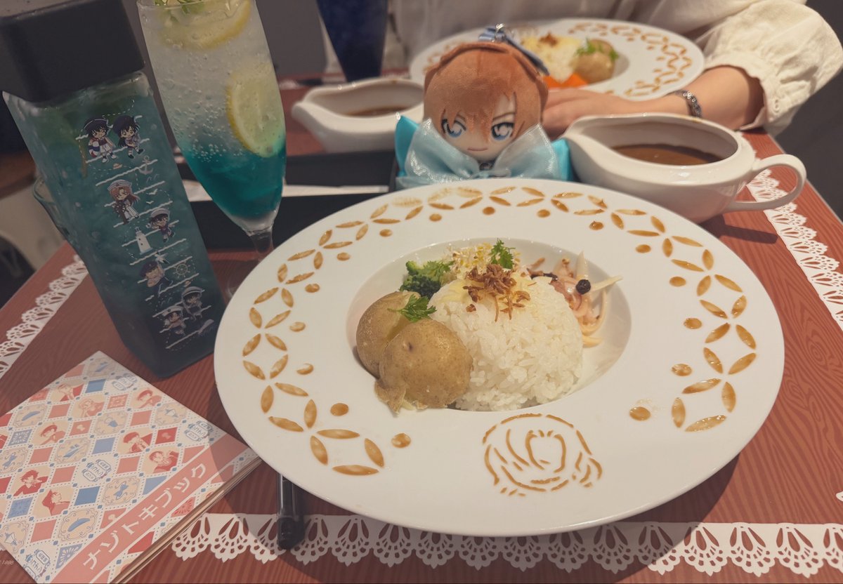 unkoNoSubAka's tweet photo. 本日は、大好き相互ちゃんとｳﾆﾊﾞ産chyぬぃゃん連れてコ!!!ナ!!!フェに行ってきました☺️美味しかったし、chyさまがいっぱいいて目の保養でした🥺
コースターは神引きしました🥺🥺
計らずすしも今日という日に行くことになりましたが…コ!!!ナファンの相互ちゃんと一緒にいて良かった…となりました https://t.co/s1ldEocQgY