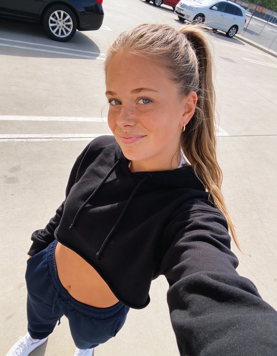 Alice West tweet media