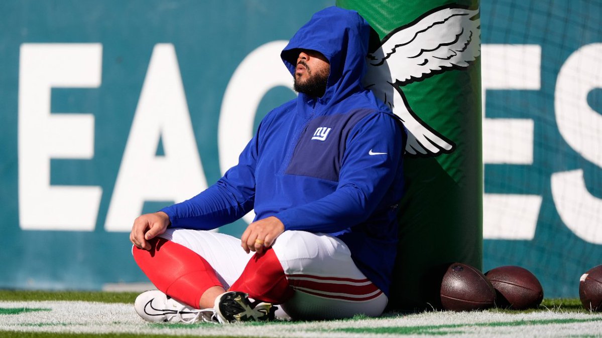 Around The NFL tweet media