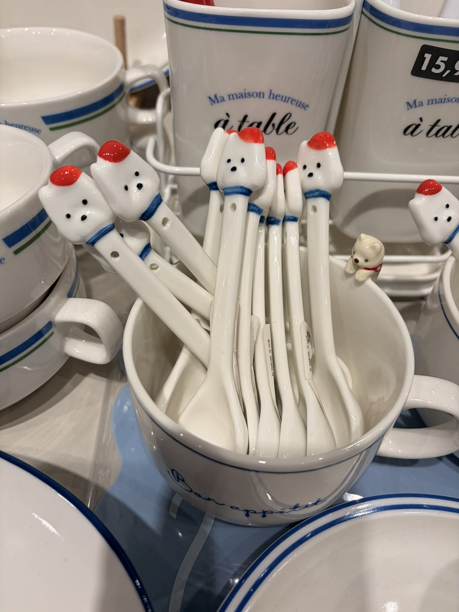 Decaf tweet media