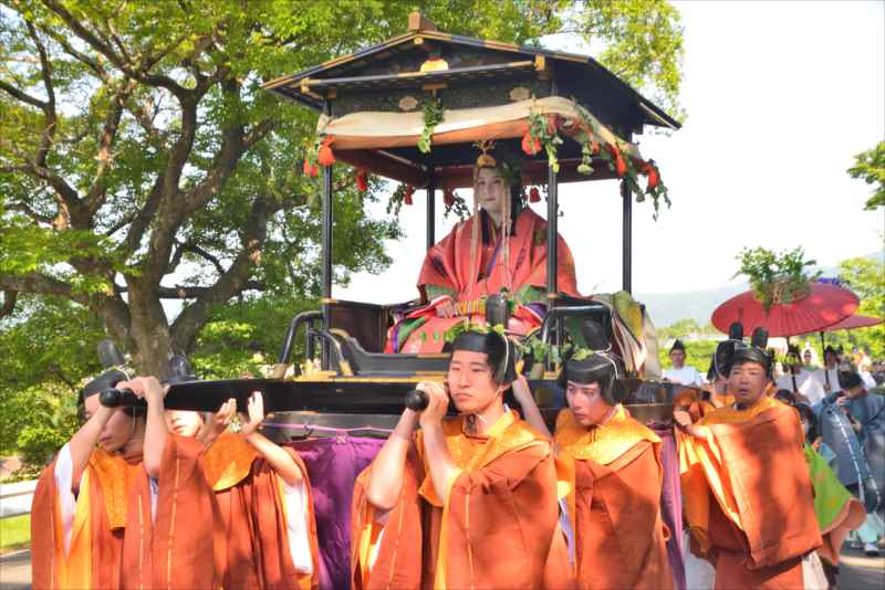 quiet111's tweet photo. 葵祭　斎王代　2026.5.15
あと少しで上賀茂神社

#加茂街道　#斎王代　#葵祭　#京都 https://t.co/0VD58Xg4Zu