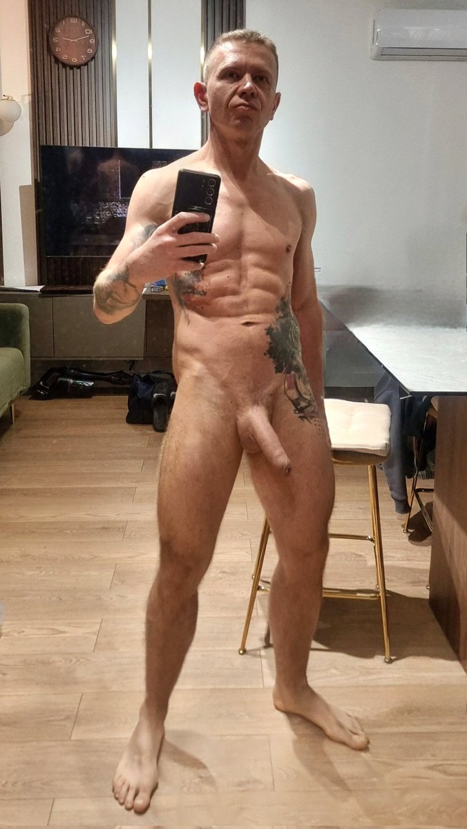 OscarWoodxx's tweet photo. Selfie check ✅️ https://t.co/6ixppEmIFq