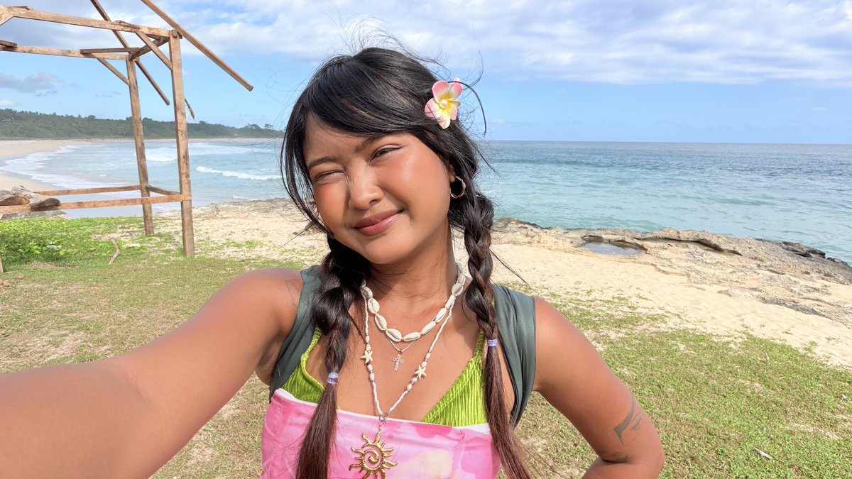 isa amane tweet media