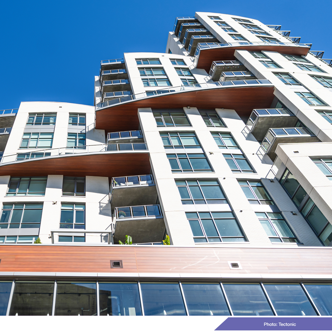 advancedwindow's tweet photo. Liberty Harbor East was a massive project in Baltimore that combined a lot of window and panel installation work by our AWI teams. Partners: @bozutto, @hickokcole, Telligent Masonry, @questwindows, @wisupdates 
#commercialconstruction #fenestration #baltimore https://t.co/95Hnyl9Z0C