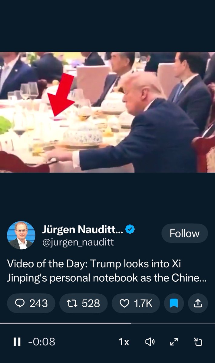 cg_evie's tweet photo. @jurgen_nauditt @DeniseHenwood At 0:09/0:08, Marco Rubio sees him turning pages but he quickly turns away to give felon Trump cover. You know, so he can lie and always say to any reporter, or in interviews, maybe even in testimony that he never saw felon Trump open XI’s book once XI stepped away from the table https://t.co/w59POGYEbG