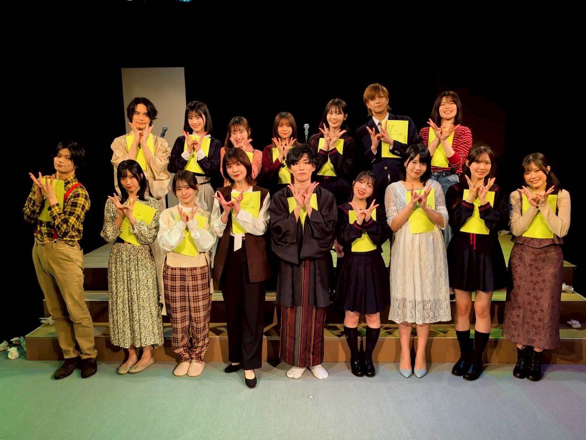 bigbridge_com's tweet photo. #朗読劇結びの言葉 3日目が終わりました📚

ご観劇いただき誠にありがとうございます❗️
本日より初日のキャスト様がいらっしゃり、また作品の雰囲気が変わり新しい魅力を届けられたと思います✒️
そして、千秋楽を迎えたキャスト様も増えてきて寂しくもありますがみんなで一つの作品をまた結んでいきます！