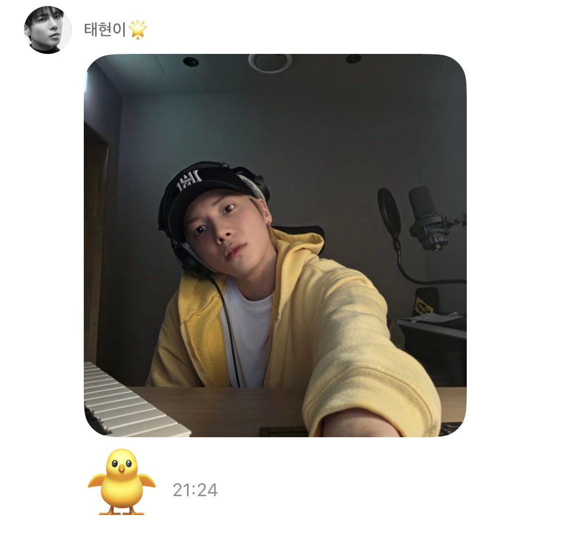 코드 tweet media