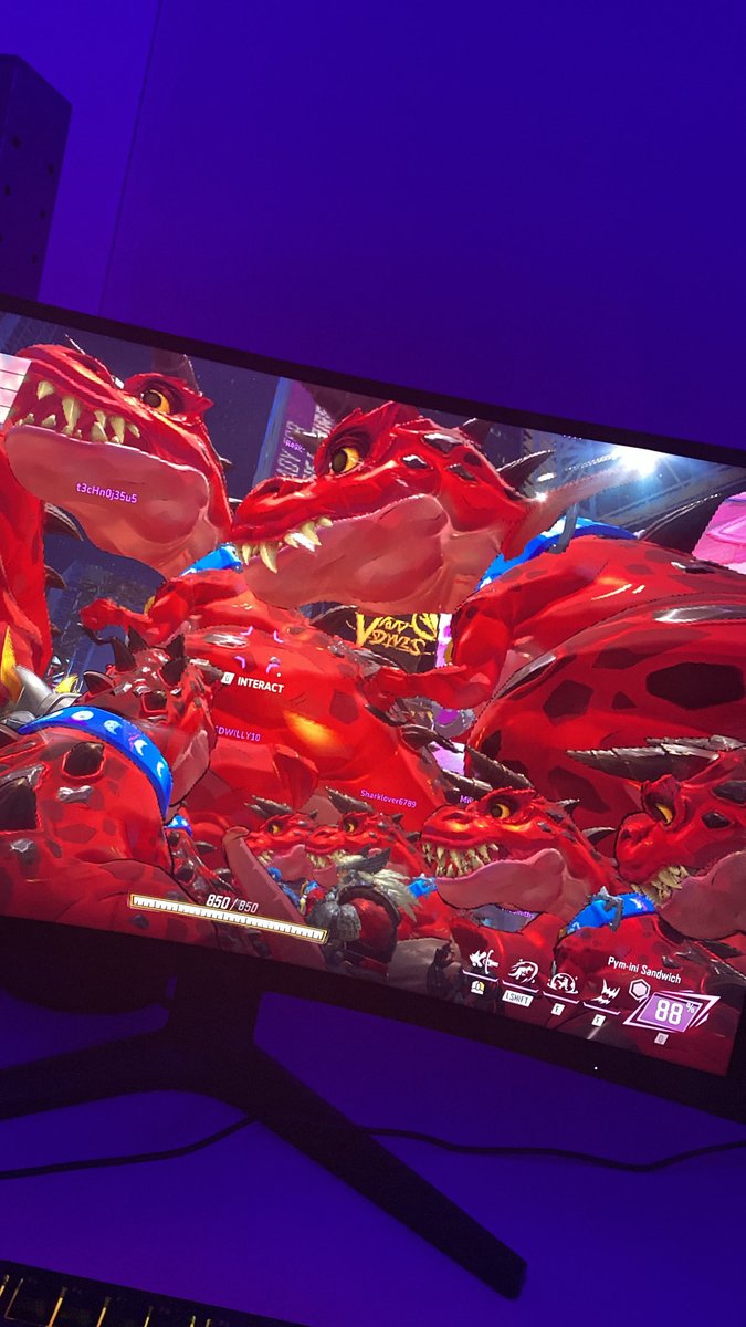 swervfm's tweet photo. dinosaur https://t.co/qPFetb04gy