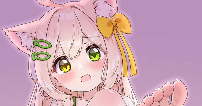 FANBOXに差分を投稿しました! 【13枚】素足+ちらり ストッキングくるみちゃん