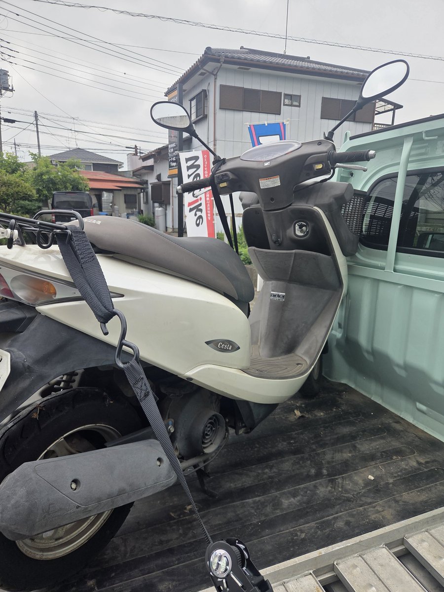 ディオ チェスタ 今日の引き取りです🏍️ 機械加工も順に仕上げていき