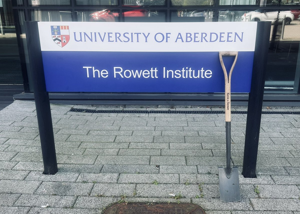 NatProdChem's tweet photo. Guess what���s happening @rowett_abdn today? Clue #wildedibles https://t.co/gmORdEoxzC