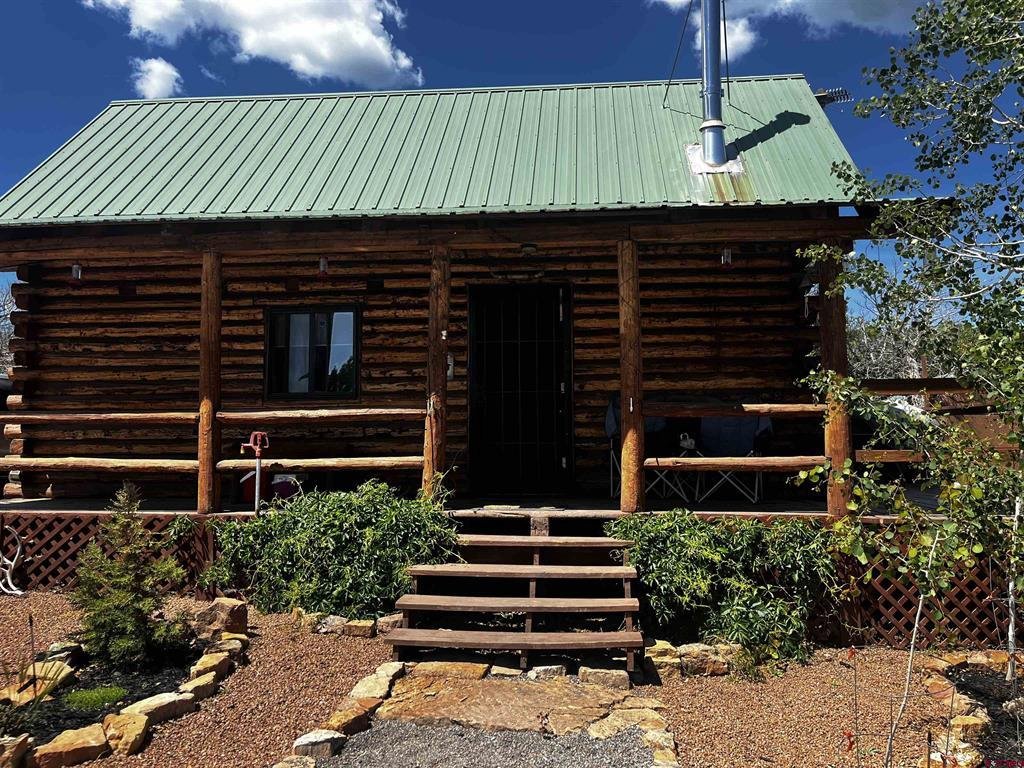 todd_realty's tweet photo. 120 acres with a cabin off the Dave Wood Road-located in both Ouray County and Montrose County. Perfect hunting retreat.  Contiguous to BLM
$1,150,000
Click Here to View Listings https://t.co/s3DSZkKNrI