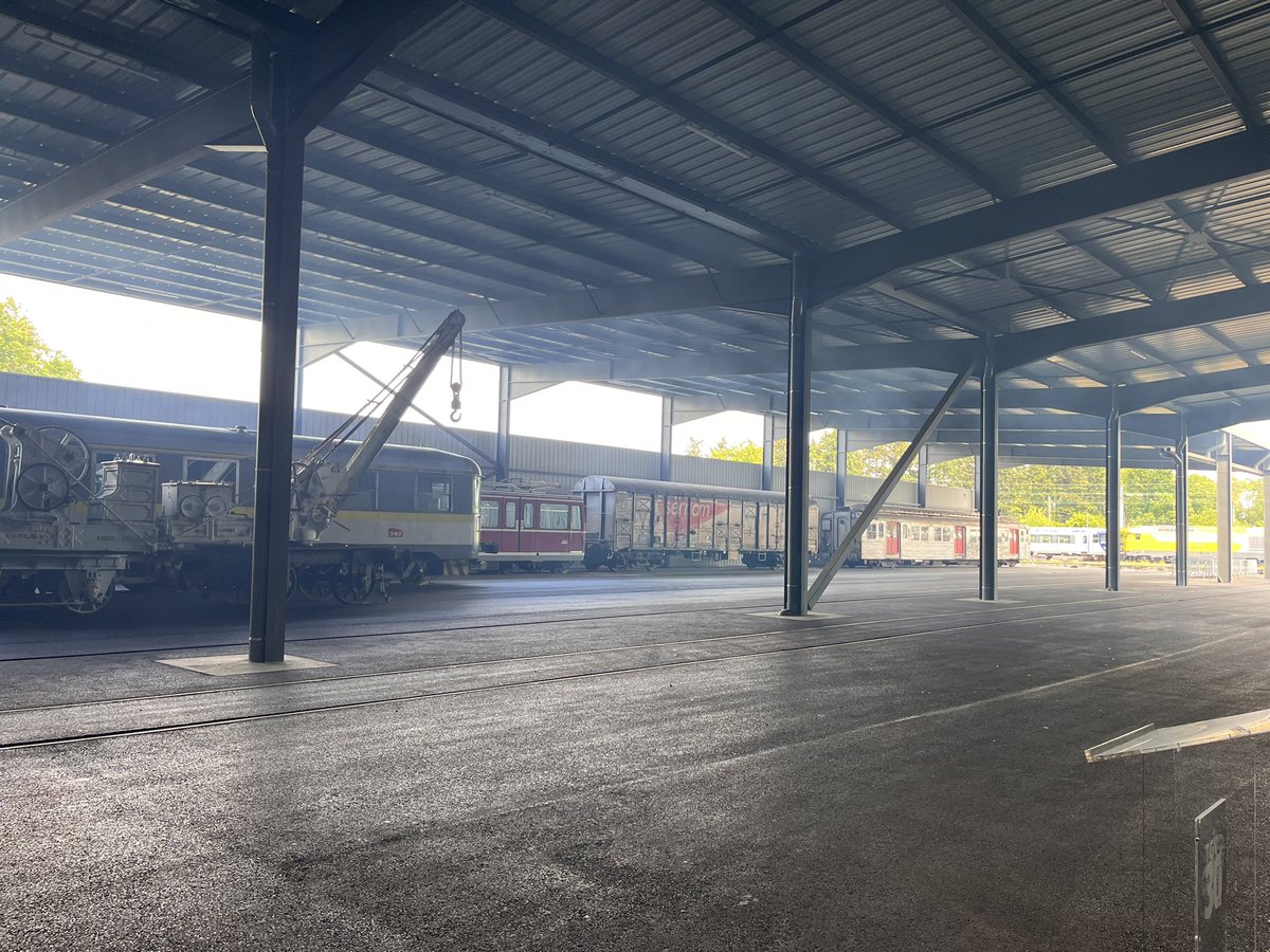 ccsucy's tweet photo. Fierté d’avoir inauguré aujourd’hui  à Mulhouse cette construction de 3.000 m2 équipée de panneaux photovoltaïques en tant que président de @citedutrain avec l’aide du @GroupeSNCF et de @MulhouseAgglo . https://t.co/zZa4cL2oKj