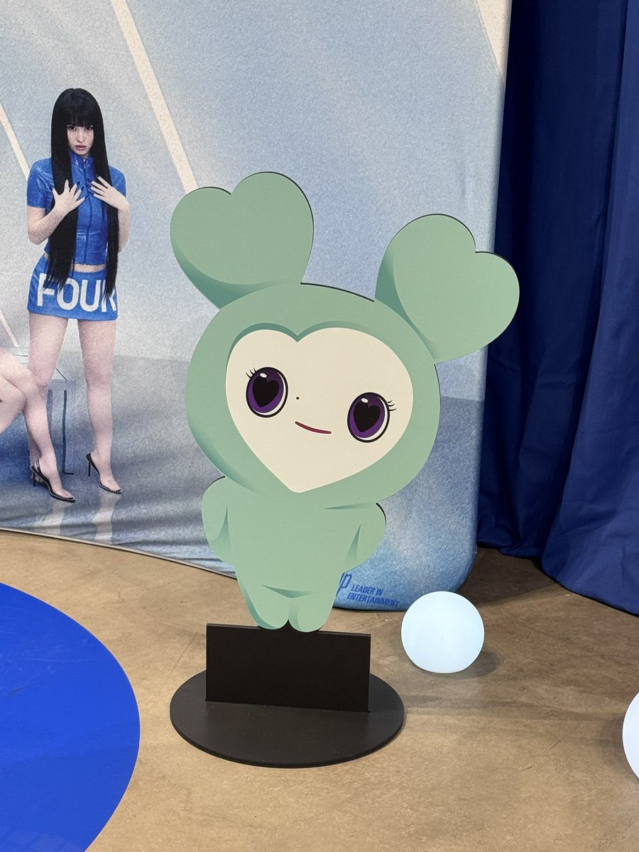 marie 🐧 tweet media