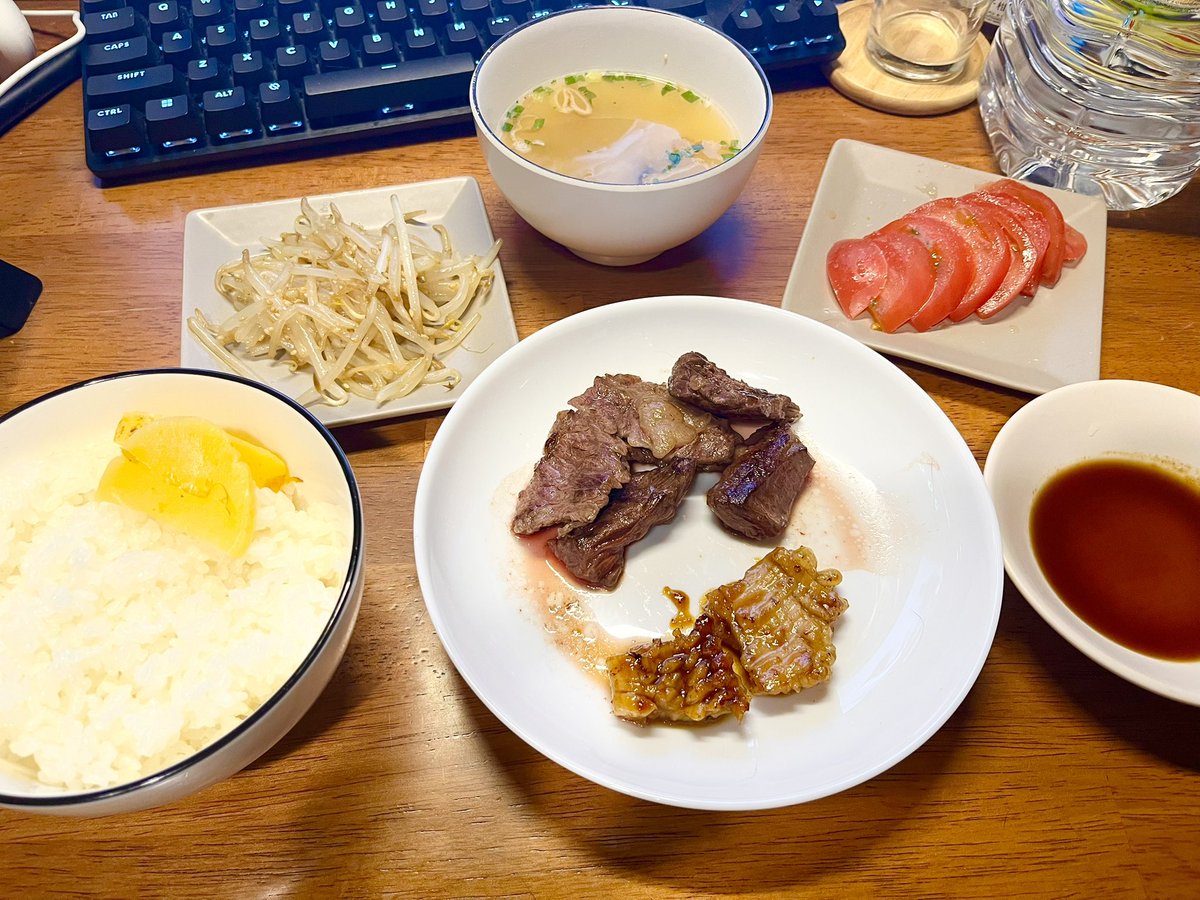 いしみー tweet media