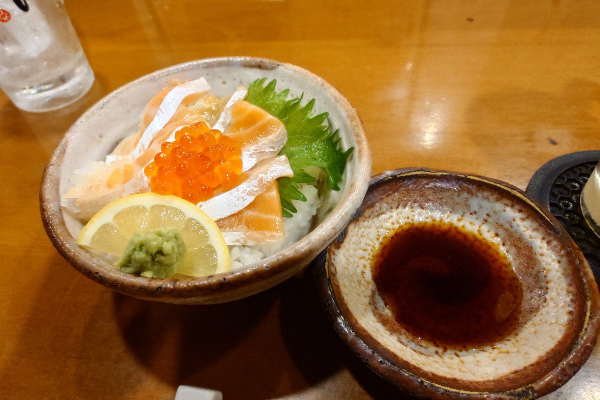 Levi_ALC7's tweet photo. 誕生日なので、旨いもんでも
いといさんへ https://t.co/QmvKw0rC68