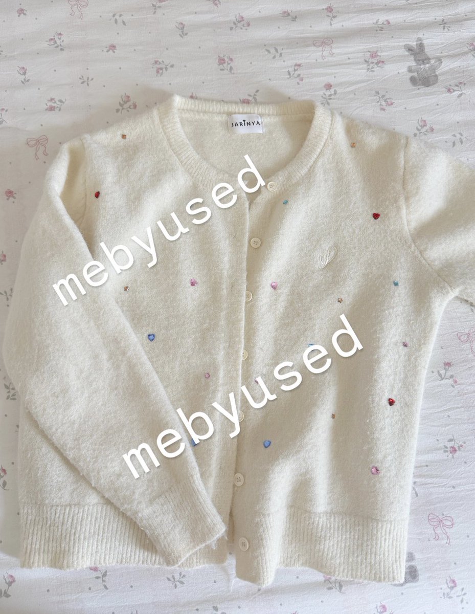 mebyused's tweet photo. ส่งต่อ cardigan jarinya ปักเพชร
 💌 350 รส
ใส่ไม่กี่ครั้ง
 #ส่งต่อเสื้อผ้ามือสอง #ส่งต่อเสื้อผ้ามือ2 #ส่งต่อเสื้อผ้า #เสื้อผ้ามือสอง #โล๊ะตู้ #ส่งต่อเสื้อผ้ามือสองราคาถูก #ส่งต่อcintage #ส่งต่อstylistshop #โล้ะตู้เสื้อผ้า #คาร์ดิแกน #ส่งต่อfeelfree #ส่งต่อcintage #ส่งต่อduex https://t.co/6eytjAvDyA
